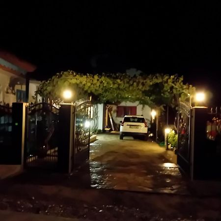 فندق Casa Rasaritul Soarelui Sarichioi المظهر الخارجي الصورة